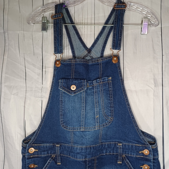 No Boundaries Denim Distressed Overalls - Picture 2 of 11